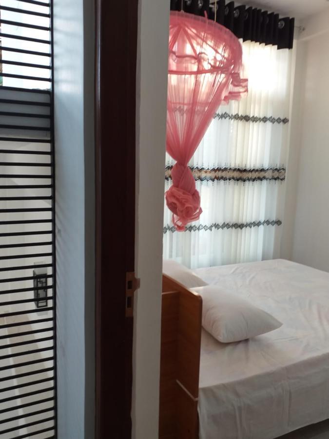 Mangohut Joy Apartman Anuradhapura Kültér fotó